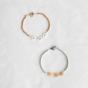daisy armband