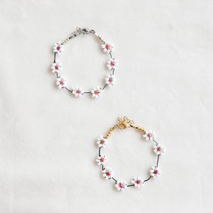 daisy armband